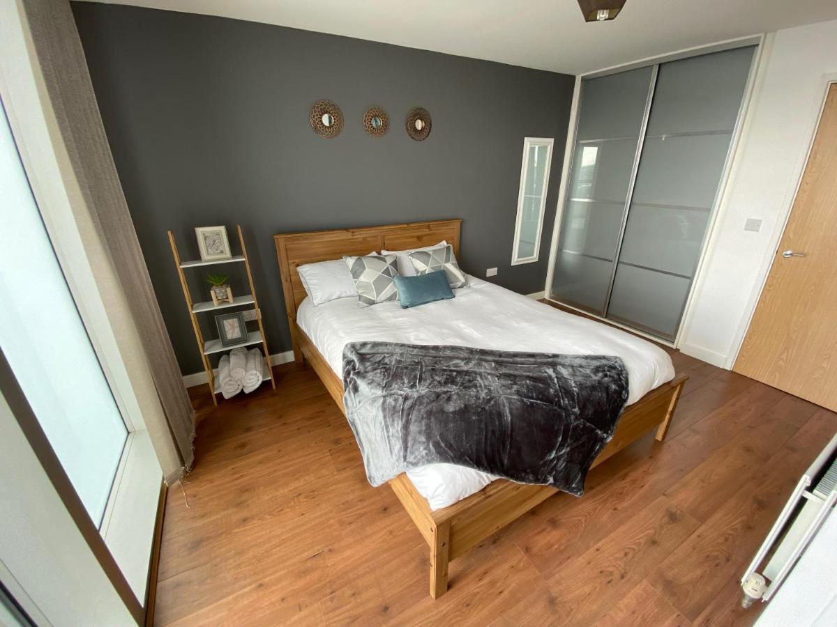 Tailor That Property - Chelsea House Milton Keynes Extérieur photo